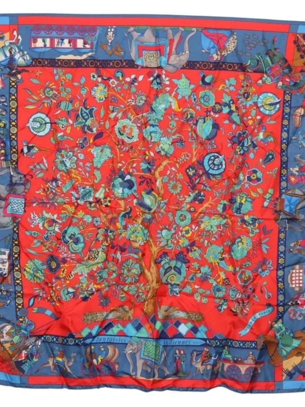 HERMES Carre 90 Scarf